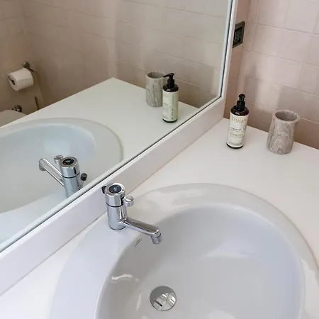 Apartment Residenza La Rocca - Maggiore Angera